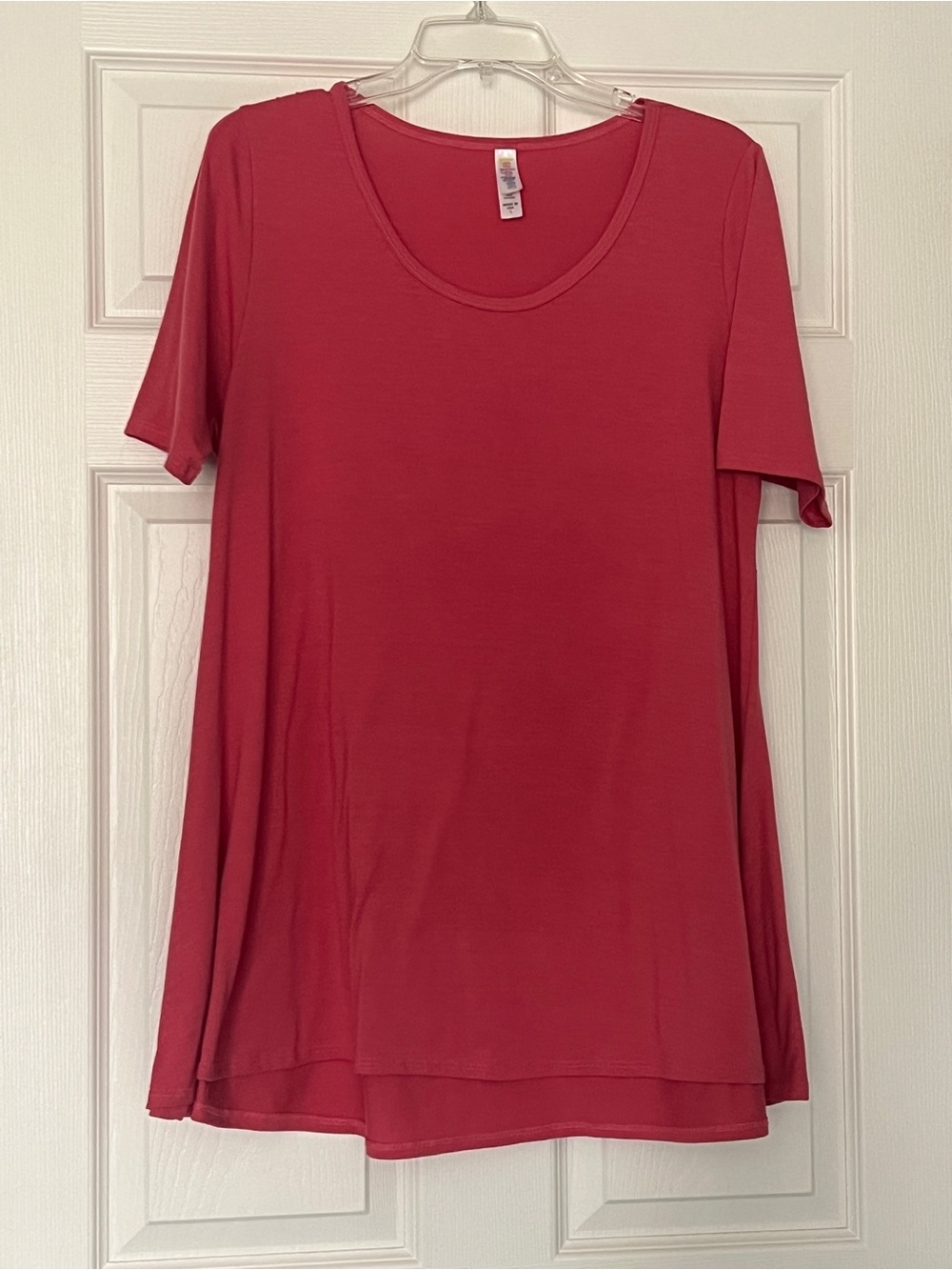 Lularoe Perfect Swing T Women's Short-Sleeve Scoop Neck Top